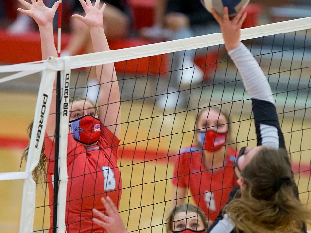 'Sigh of relief': Eastmont survives push from Ephrata on Senior Night