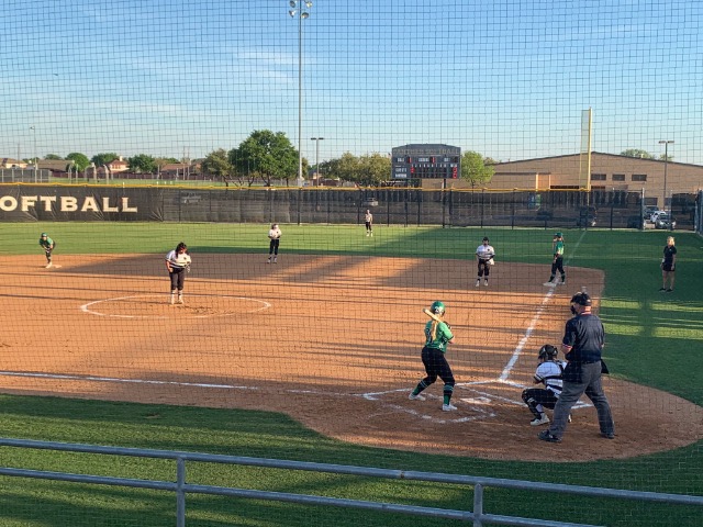 Lady Dragon Softball survives crazy ending to sweep season series from Fossil Ridge