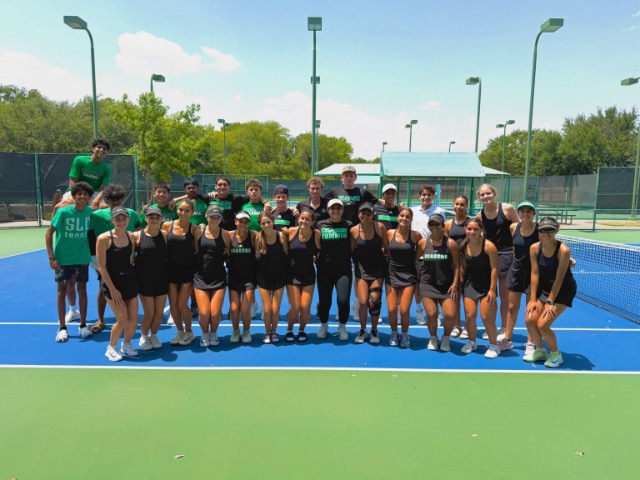 Dragon Tennis opens athletic school year!
