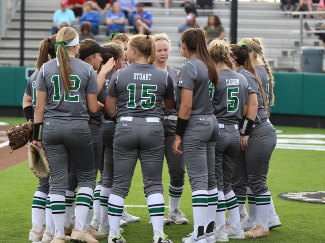 Lady Dragon Softball wins a pair of non-district games