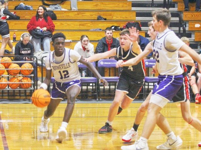 Junior HIgh Bearcats, Lady Bearcats Dominant In Final Game Before League Play