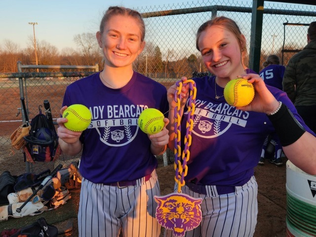 Lady Bearcats Hit Three Home Runs In Inning