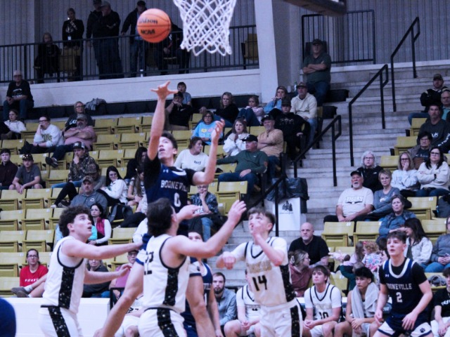 Offensive Struggles Cost Bearcats In Second Half Friday