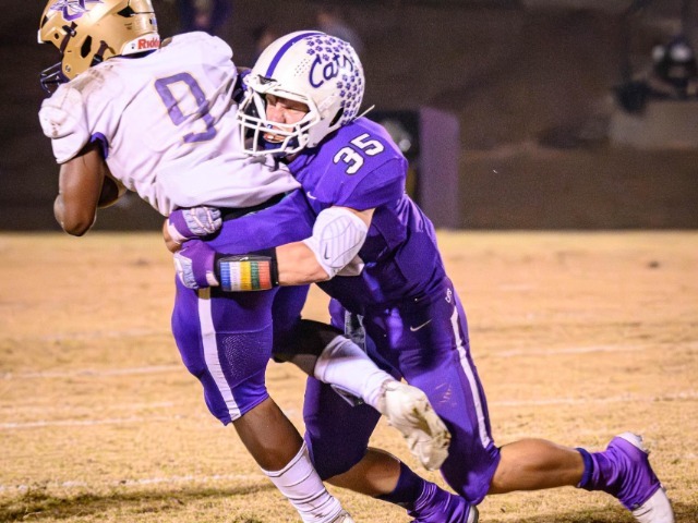Warren Becoming Destructive Force For Bearcats