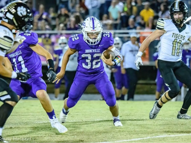 Bearcats Suffer Rare Conference Loss