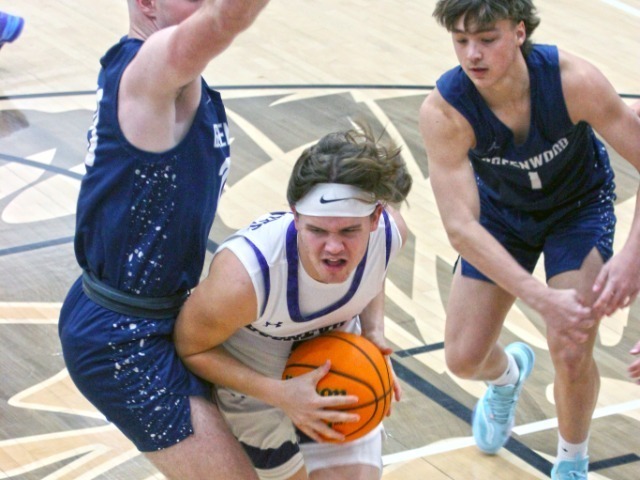 Bearcats Top Waldron In Mansfield Tournament