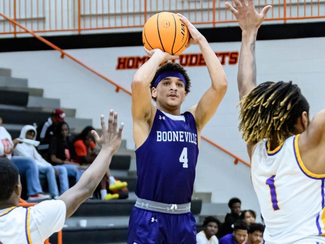 Johnson Scores 19 In State Tournament Game