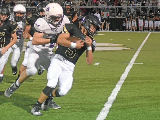 Junior HIgh Bearcats  Make Big Plays, Take Down Charleston