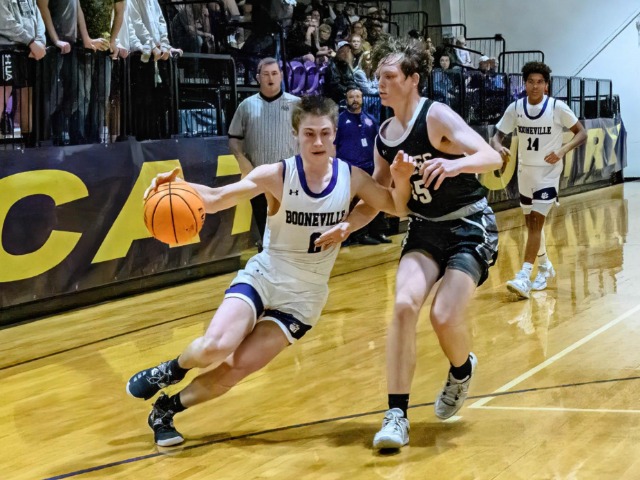 Bearcats Finish Strong In Win Over Cossatot