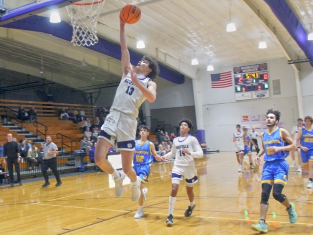 Smith A Force In OT For Bearcats