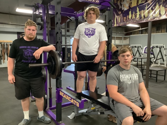 Senior Linemen Ready To Lead The Way