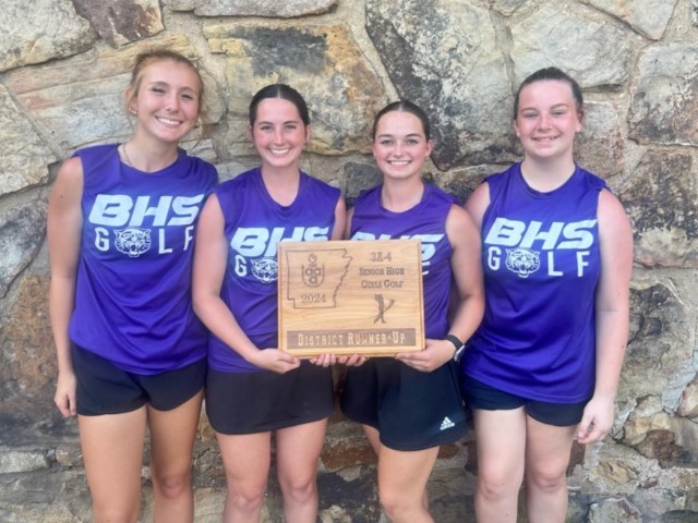 Lady Bearcat Golfers Earn State Berth