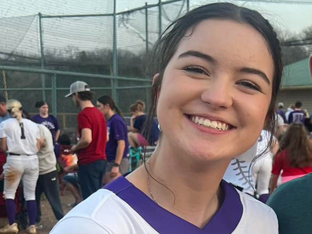 Ensey Gets First Win For Lady Bearcats