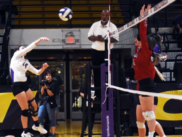 Bearcats Fall In 5 Sets In Home Opener