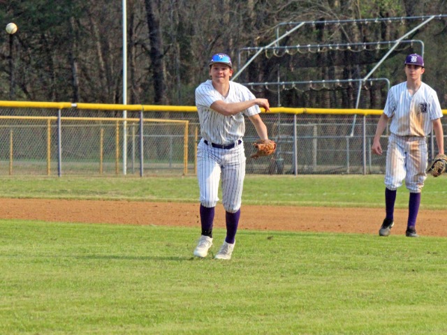 Goff, Bearcats Hold Off Charleston