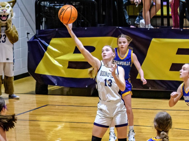 Lady Bearcats Win 10th, Stay Unbeaten In 3A-4