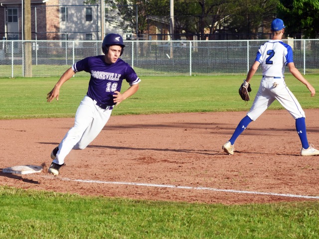 Bearcats Finish With Best Conference Record