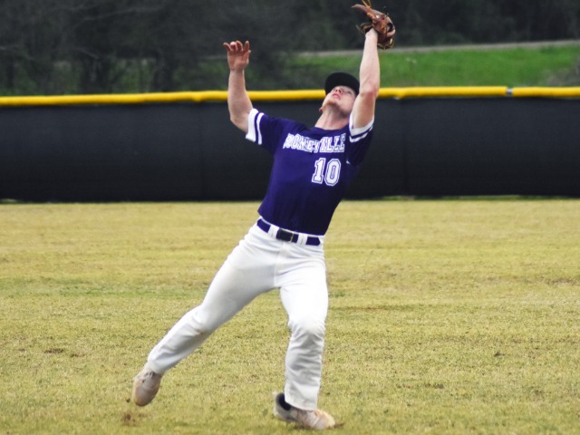 Ray Clubs 3rd Home Run, Bearcats Pound Bulldogs