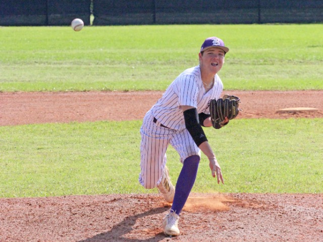 Bearcats, Lady Bearcats Dominate Waldron, Clarksville