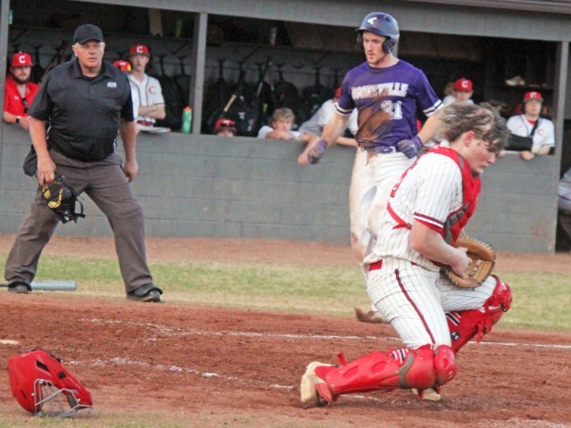 Bearcats Record 14 Hits In Loss