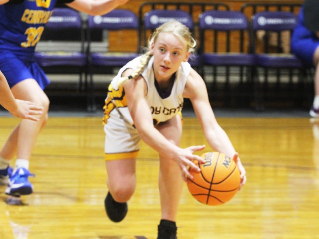 Pearcy, Brackney Lead Junior High Teams To Conference Opening Wins