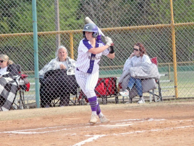 Lady Bearcats Clinch Regional Berth