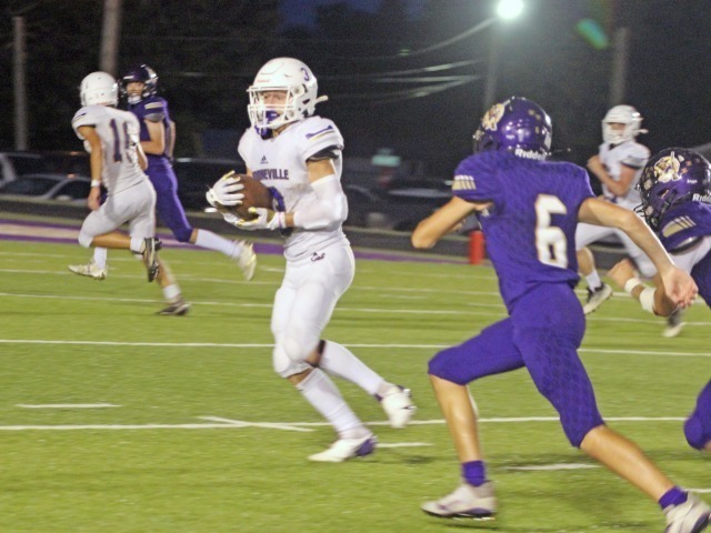 In Game Fitting Of Rivalry, Junior High Bearcats Top Ozark 22-20