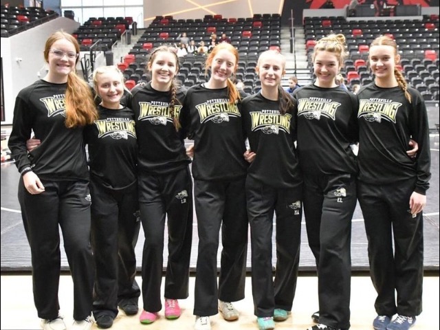 Lackey-Lady Apaches wrestler to reach state tournament