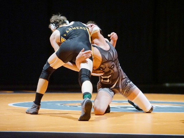Sierra Grande-Centennial picks up two at Del Norte