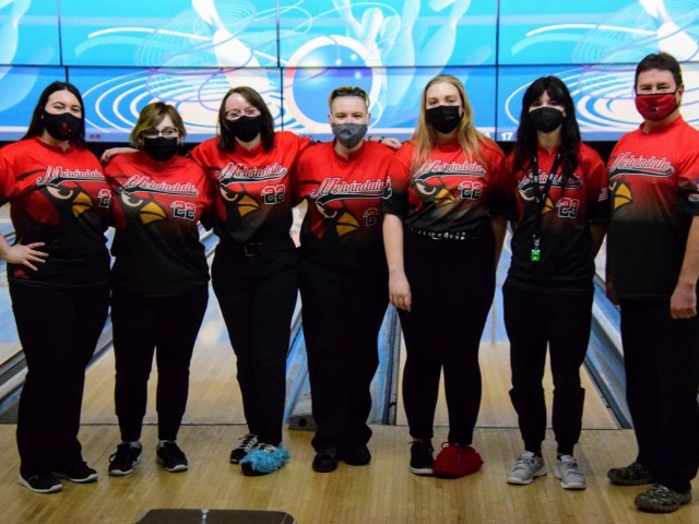Melvindale Girls Place 2nd at D2 Bowling Regionals