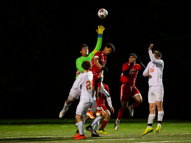 ‘State finals, baby’: Melvindale tops Fenton, 4-1, for first title berth