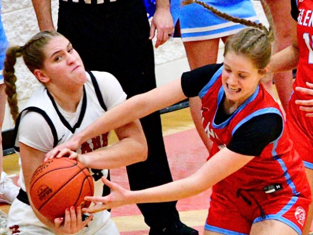 Ozark Tigers Make a Splash in 2024-25 Boys Swim and Dive Season