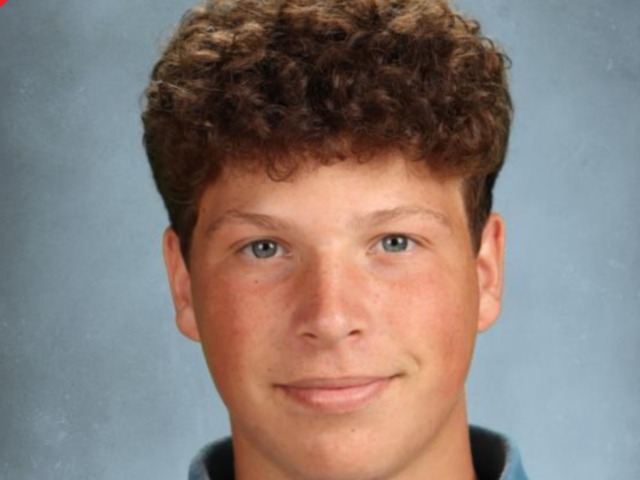 OHS Soccer Player Selected for National Scholastic Award 