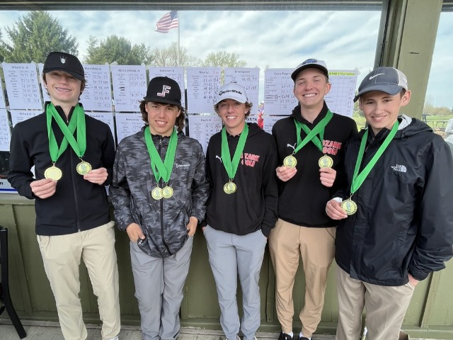 Boys' JV Golf Take Home First Place from Tournament!