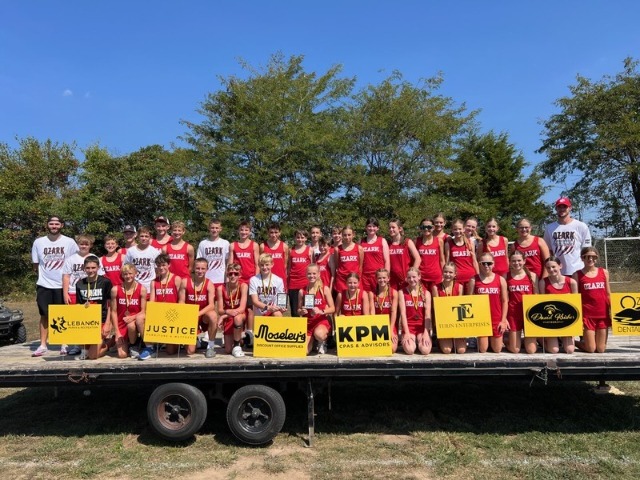 Junior High Cross Country Have an Excellent Showing at COC meet: 7th Boys and 8th Girls Winning the Title