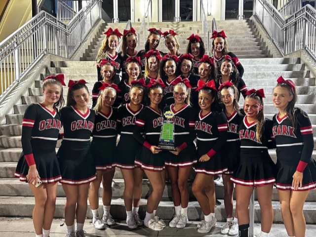 Image for Ozark Cheerleading Ends Season Undefeated and with Two State Championships 