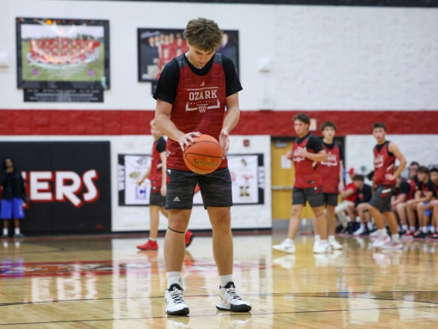 SEASON PREVIEW: BOYS BASKETBALL