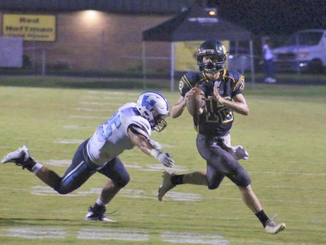 Rushing attack pushes Pioneers past Eagles