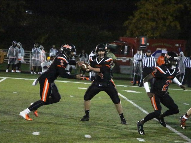 Hasbrouck Heights Advances, 26-6, Over Weequahic