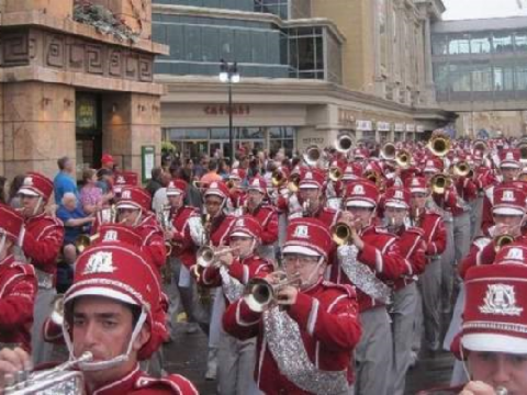Liberty Band wows crowd at Ms. America Parade