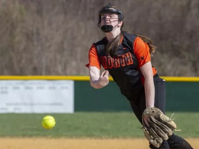 Middletown North mixes impressive pitching, hitting to dominate