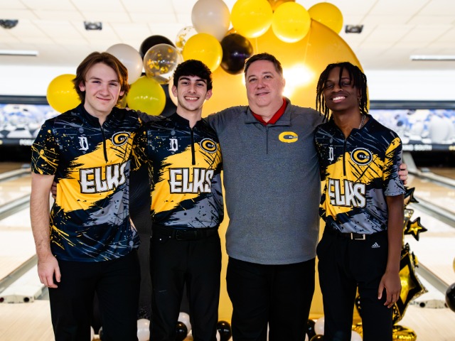 Centerville Boys Bowling Finishes 5th at OHSAA State Championships image 