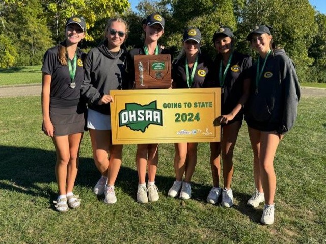 Girls Golf Heading Back To State, Finishes Runner-Up At District Championship