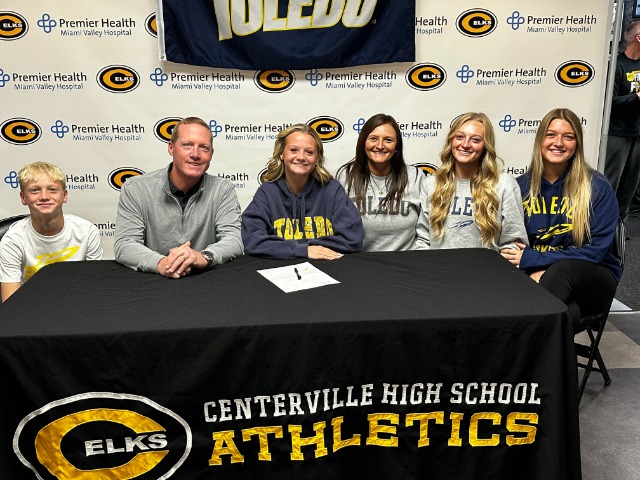 Spitler Signs To Play Soccer at Toledo