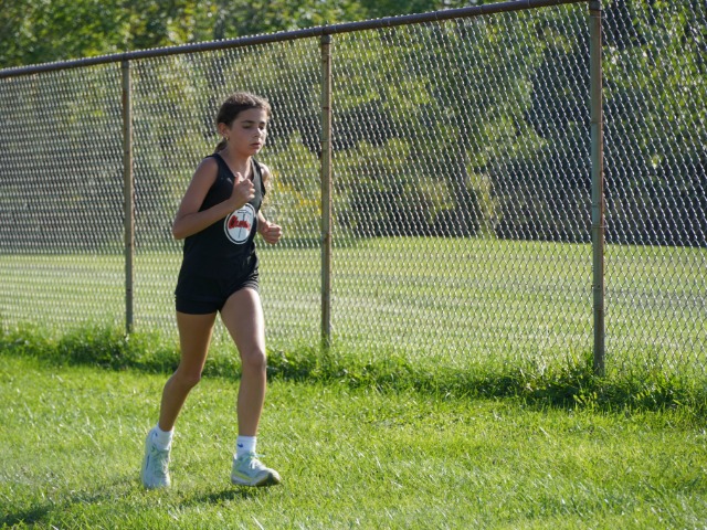 CMS Girls Cross Country Runner