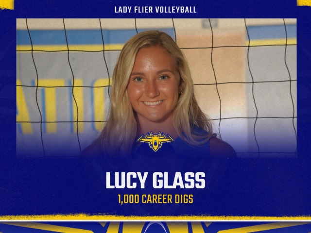 Congrats to Lucy Glass on 1000 digs!