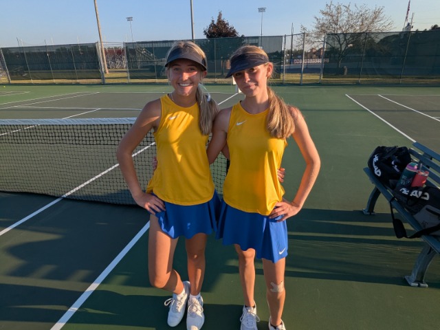 Lady Fliers top Perkns 4-1 in Tennis