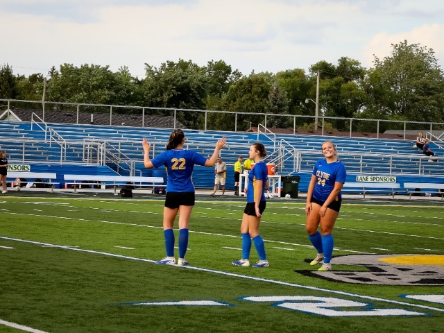 Lady Fliers tie Marion Harding 1-1 