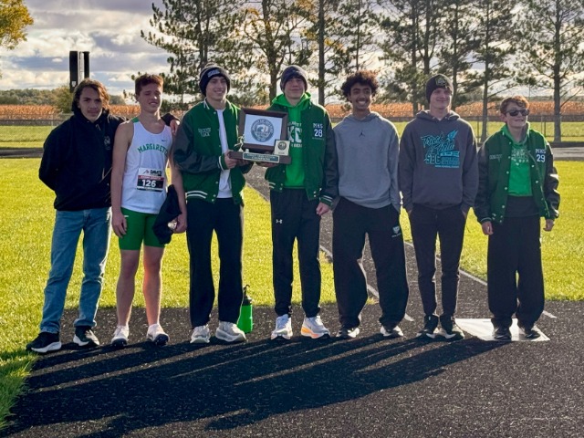 Boys Cross Country Captures Schools 1st League Title