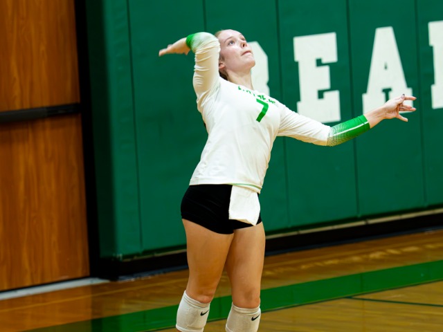 Lady Bears Volleyball Picks Up Huge Win Over Ottawa Hills